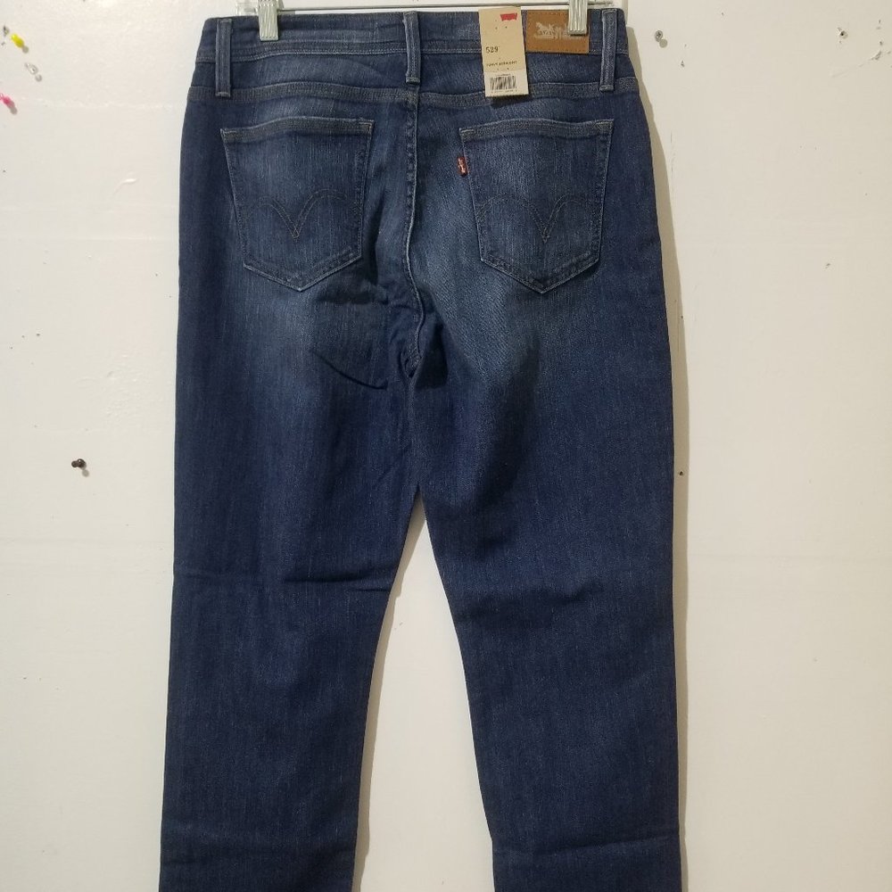 Levi’s 529 Curvy Straight 519560004 Color Blue Jeans Brand New with tags